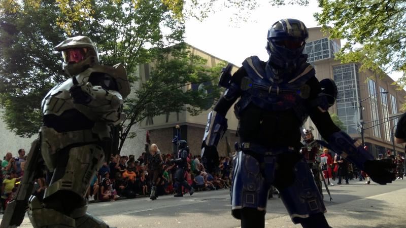Illustration for article titled Vehicles Of The 2013 DragonCon Parade - Photo Dump